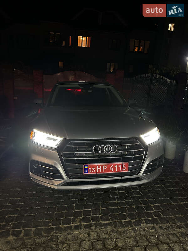 Внедорожник / Кроссовер Audi Q5 2020 в Ровно фото 35 Внедорожник / Кроссовер Audi Q5 2020 в Ровно