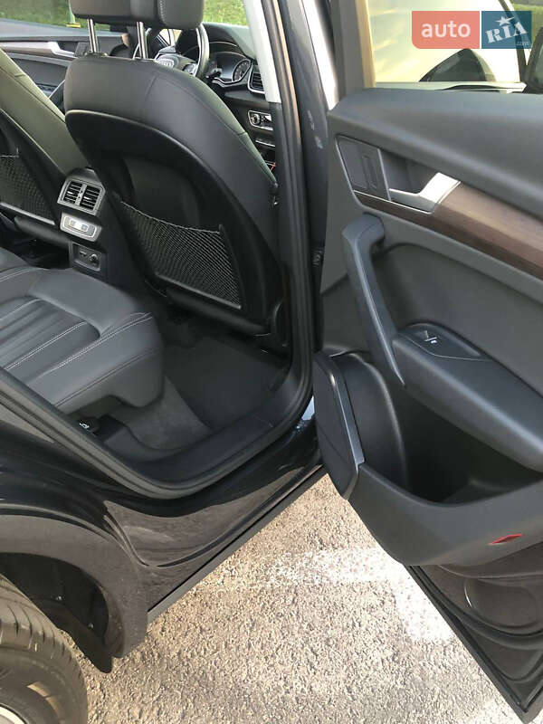Внедорожник / Кроссовер Audi Q5 2021 в Львове фото 32 Внедорожник / Кроссовер Audi Q5 2021 в Львове