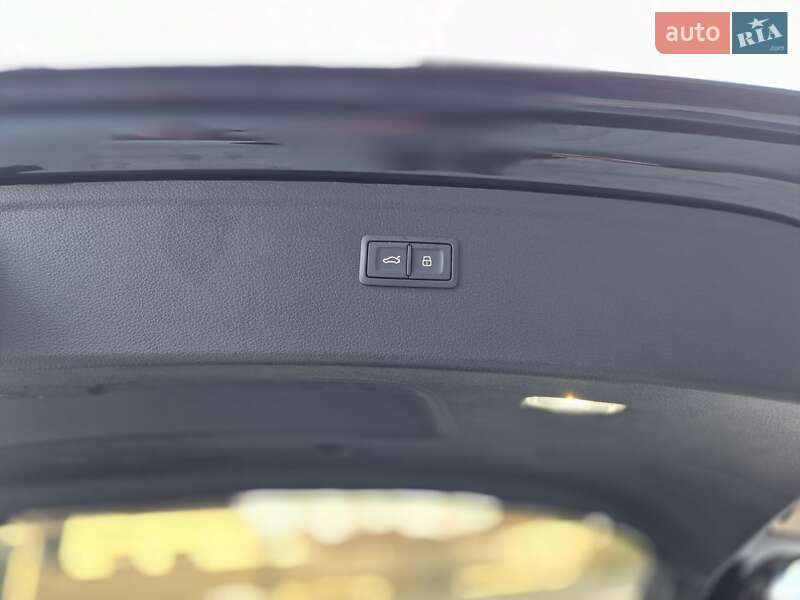 Позашляховик / Кросовер Audi Q5 2023 в Баришівка