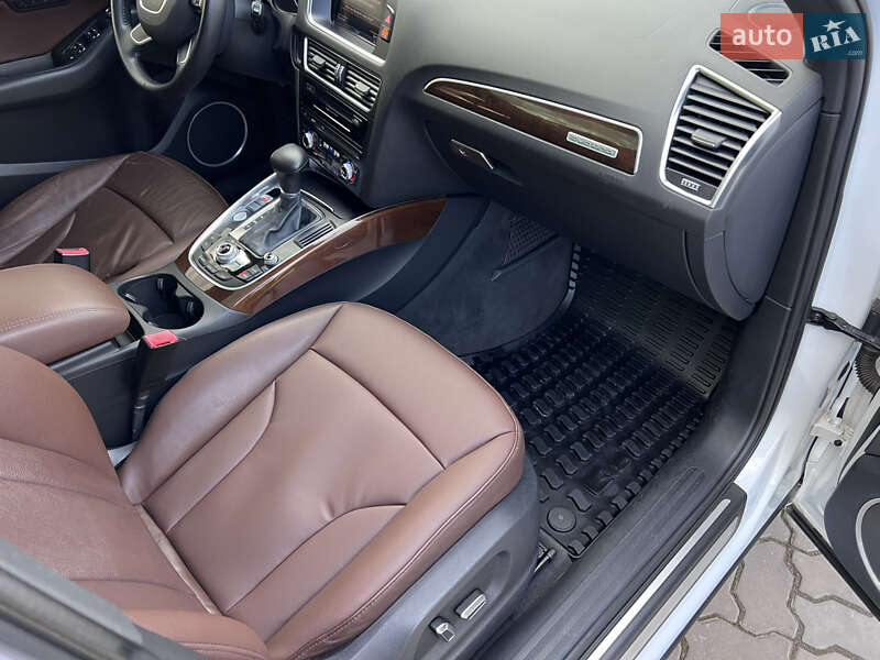 Позашляховик / Кросовер Audi Q5 2015 в Нововолинську фото 33 Позашляховик / Кросовер Audi Q5 2015 в Нововолинську
