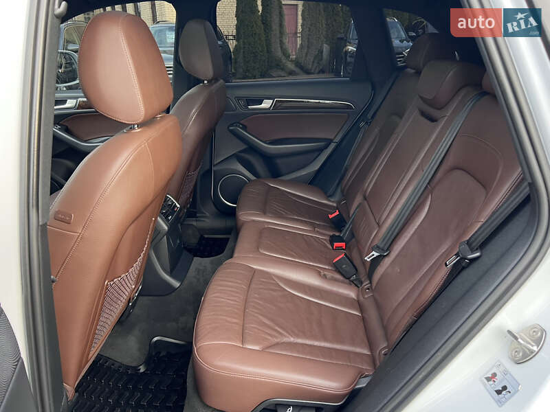 Позашляховик / Кросовер Audi Q5 2015 в Нововолинську фото 39 Позашляховик / Кросовер Audi Q5 2015 в Нововолинську