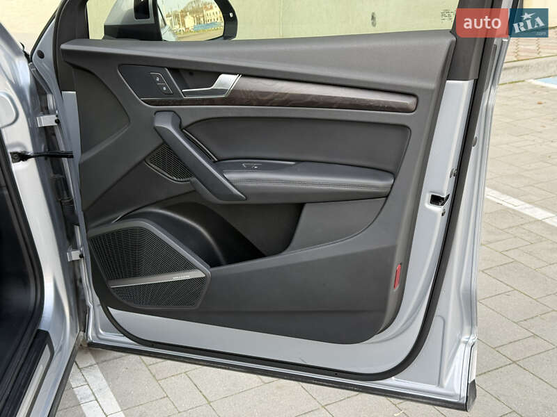 Позашляховик / Кросовер Audi Q5 2018 в Стрию фото 42 Позашляховик / Кросовер Audi Q5 2018 в Стрию