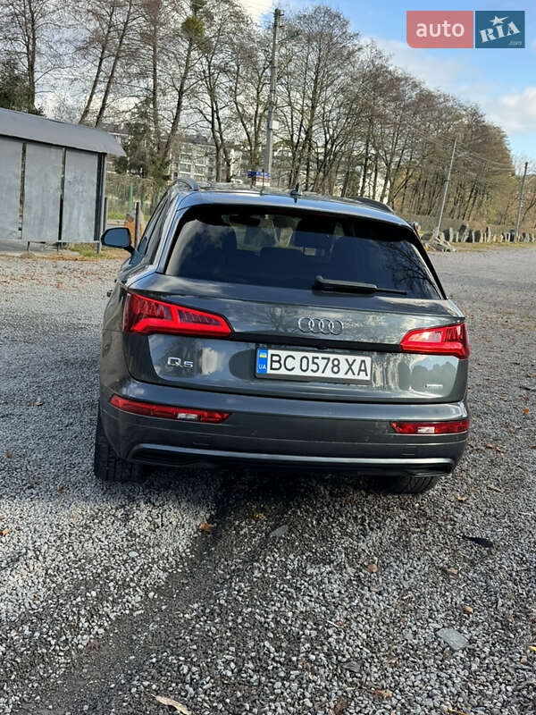 Позашляховик / Кросовер Audi Q5 2018 в Львові фото 28 Позашляховик / Кросовер Audi Q5 2018 в Львові