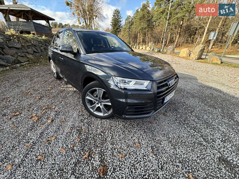 Позашляховик / Кросовер Audi Q5 2018 в Львові фото 29 Позашляховик / Кросовер Audi Q5 2018 в Львові