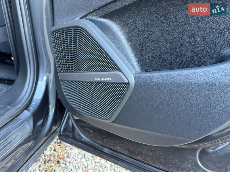 Позашляховик / Кросовер Audi Q5 2018 в Львові фото 56 Позашляховик / Кросовер Audi Q5 2018 в Львові