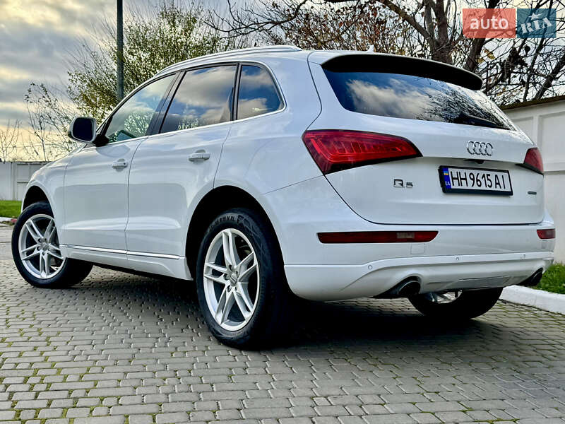 Позашляховик / Кросовер Audi Q5 2013 в Одесі фото 4 Позашляховик / Кросовер Audi Q5 2013 в Одесі