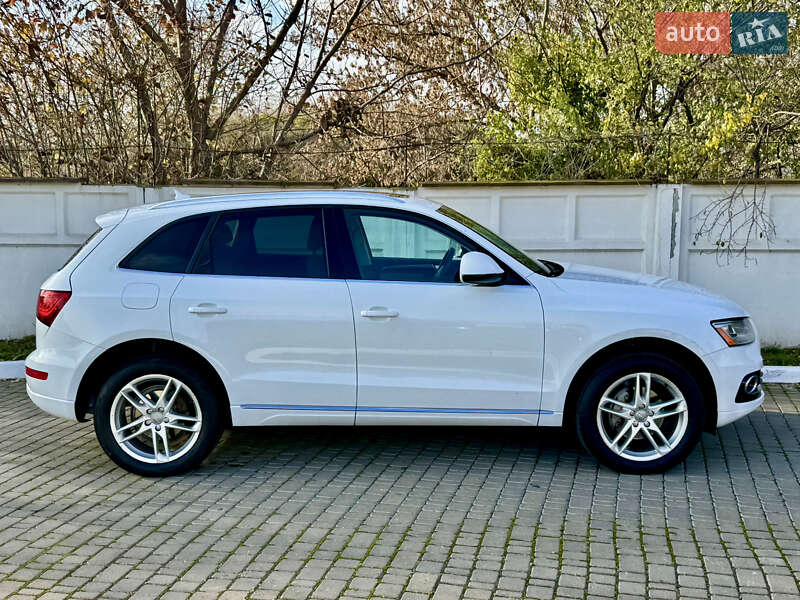 Позашляховик / Кросовер Audi Q5 2013 в Одесі фото 5 Позашляховик / Кросовер Audi Q5 2013 в Одесі