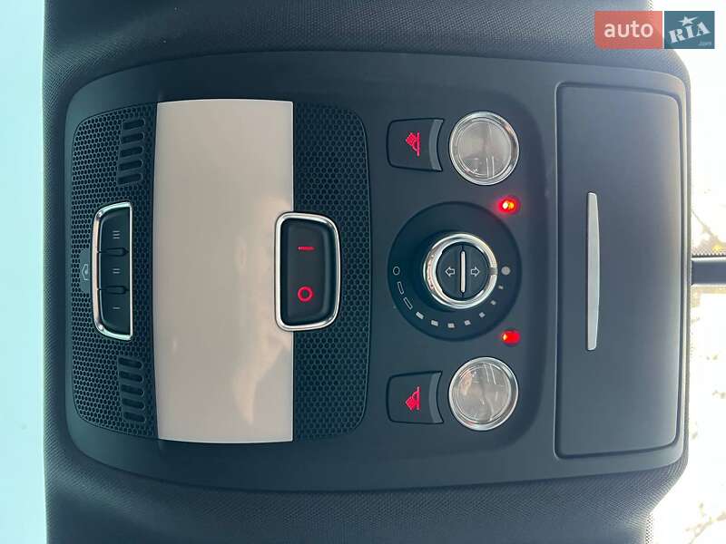 Позашляховик / Кросовер Audi Q5 2012 в Хмельницькому