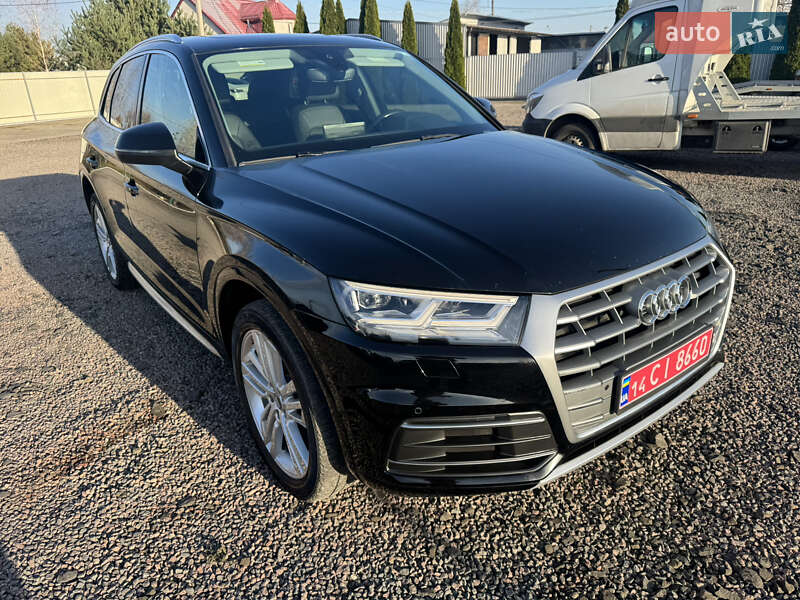 Внедорожник / Кроссовер Audi Q5 2018 в Луцке