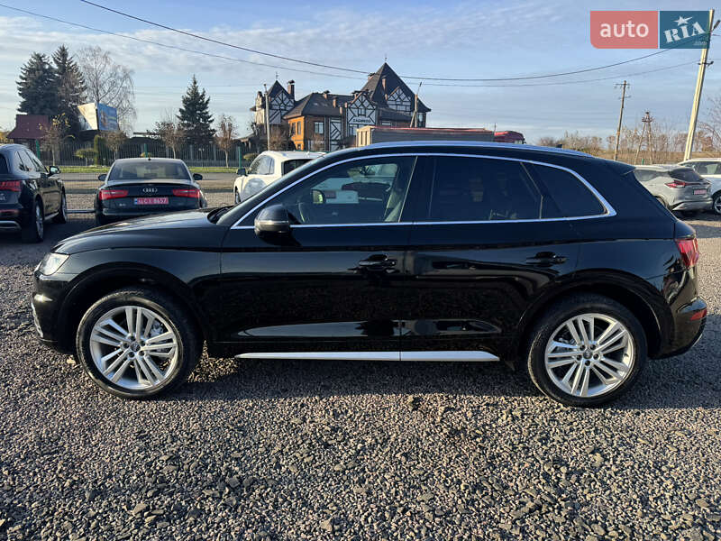 Внедорожник / Кроссовер Audi Q5 2018 в Луцке