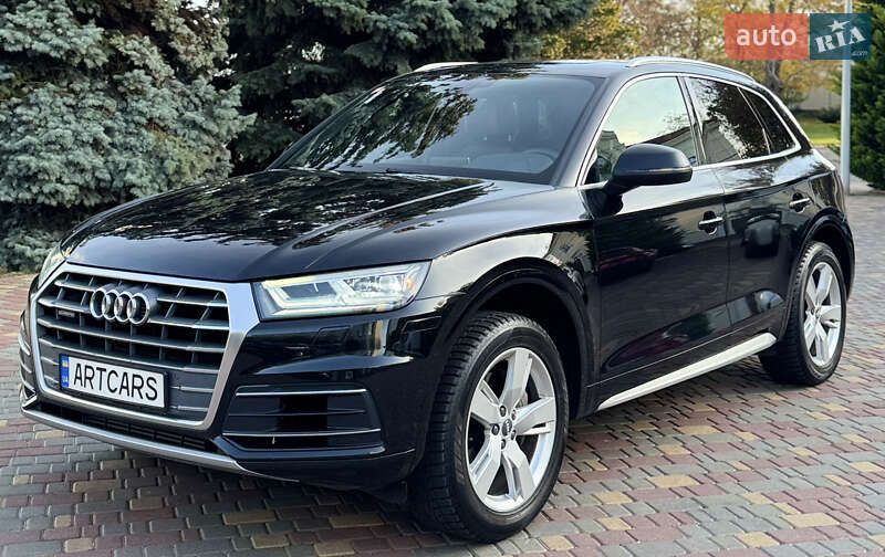 Позашляховик / Кросовер Audi Q5 2018 в Одесі