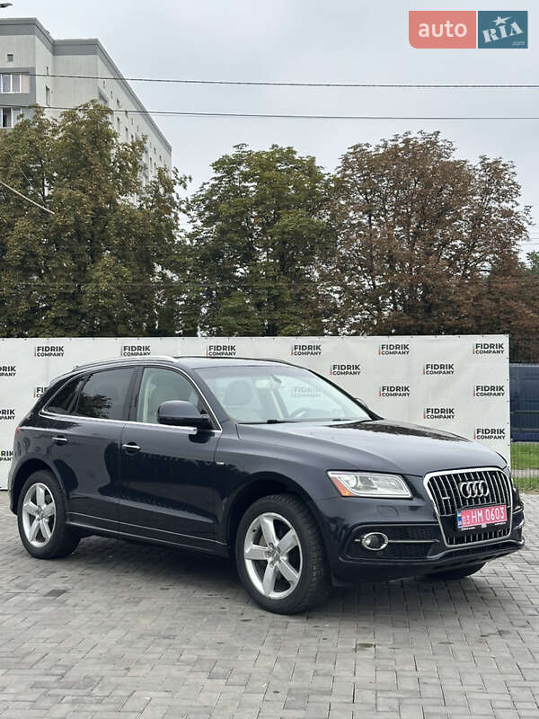 Позашляховик / Кросовер Audi Q5 2016 в Луцьку