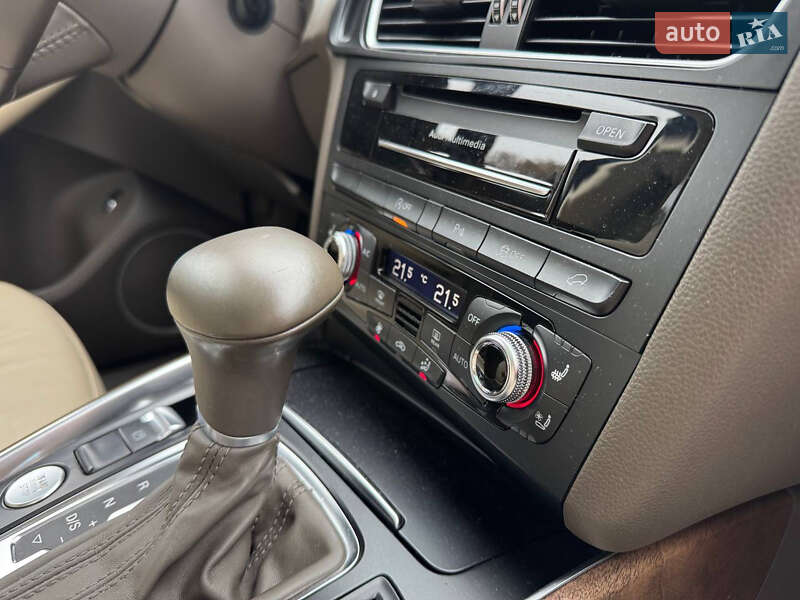 Позашляховик / Кросовер Audi Q5 2016 в Луцьку