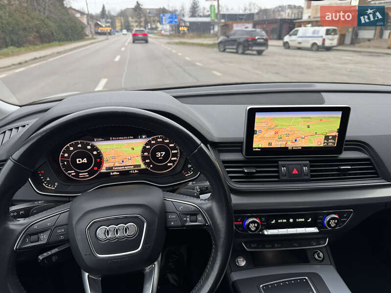 Позашляховик / Кросовер Audi Q5 2018 в Стрию