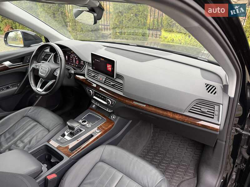 Внедорожник / Кроссовер Audi Q5 2017 в Львове фото 78 Внедорожник / Кроссовер Audi Q5 2017 в Львове