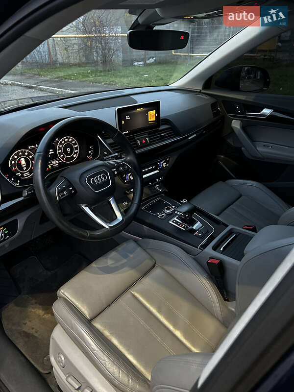 Позашляховик / Кросовер Audi Q5 2020 в Івано-Франківську фото 16 Позашляховик / Кросовер Audi Q5 2020 в Івано-Франківську