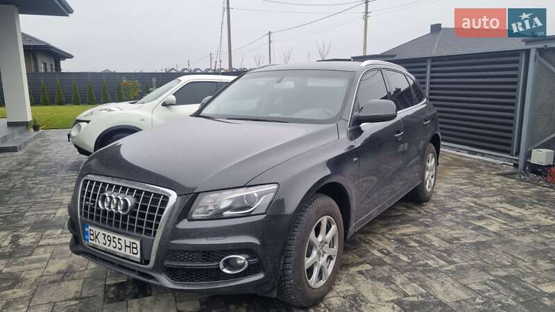 Позашляховик / Кросовер Audi Q5 2012 в Луцьку фото 5 Позашляховик / Кросовер Audi Q5 2012 в Луцьку