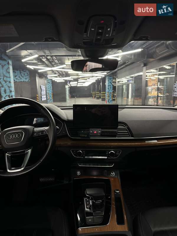 Внедорожник / Кроссовер Audi Q5 2020 в Киеве