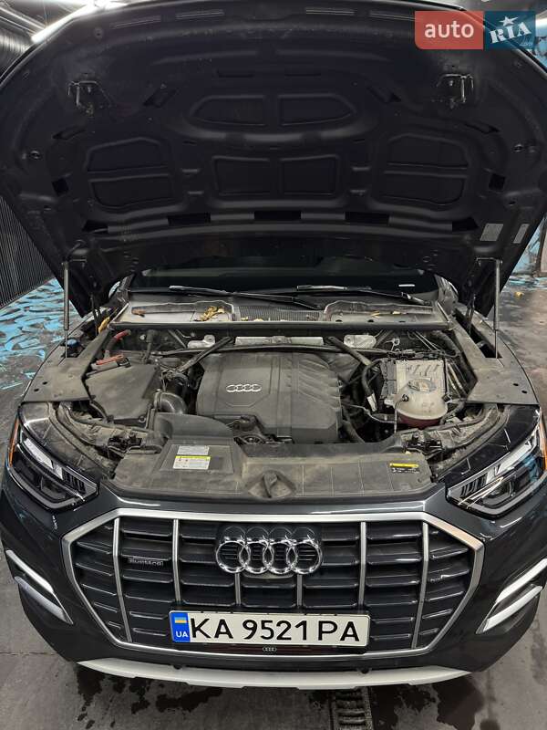 Внедорожник / Кроссовер Audi Q5 2020 в Киеве