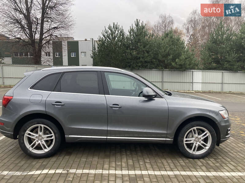 Позашляховик / Кросовер Audi Q5 2014 в Луцьку