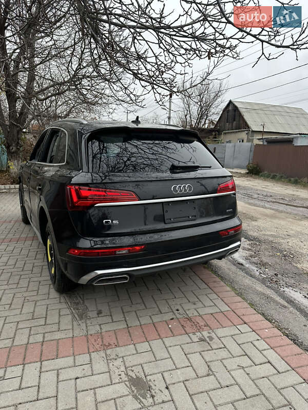 Внедорожник / Кроссовер Audi Q5 2022 в Запорожье