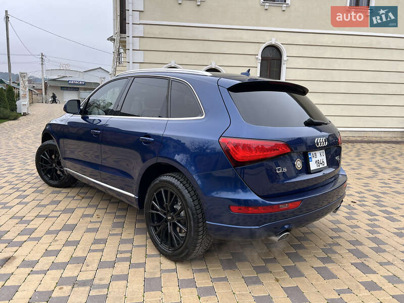 Внедорожник / Кроссовер Audi Q5 2014 в Могилев-Подольске