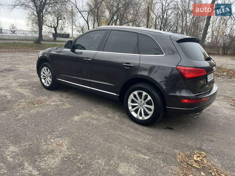 Позашляховик / Кросовер Audi Q5 2015 в Черкасах
