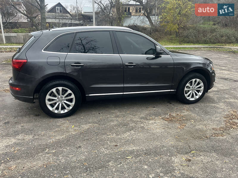 Позашляховик / Кросовер Audi Q5 2015 в Черкасах