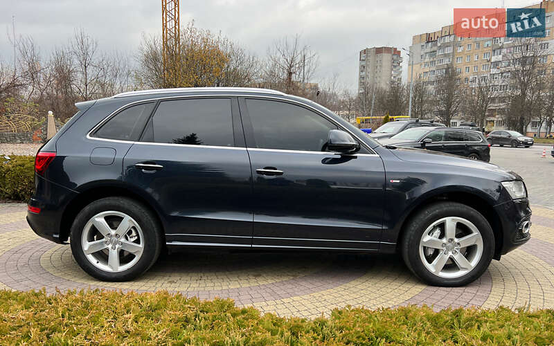 Позашляховик / Кросовер Audi Q5 2016 в Львові