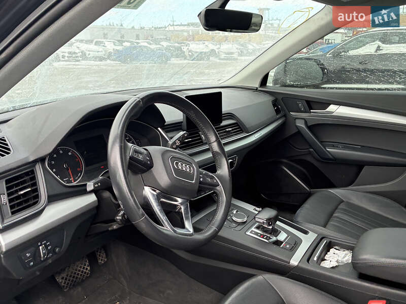 Внедорожник / Кроссовер Audi Q5 2019 в Львове фото 9 Внедорожник / Кроссовер Audi Q5 2019 в Львове