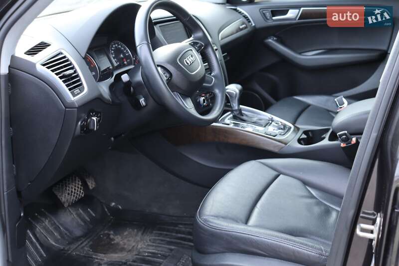 Позашляховик / Кросовер Audi Q5 2015 в Балаклії