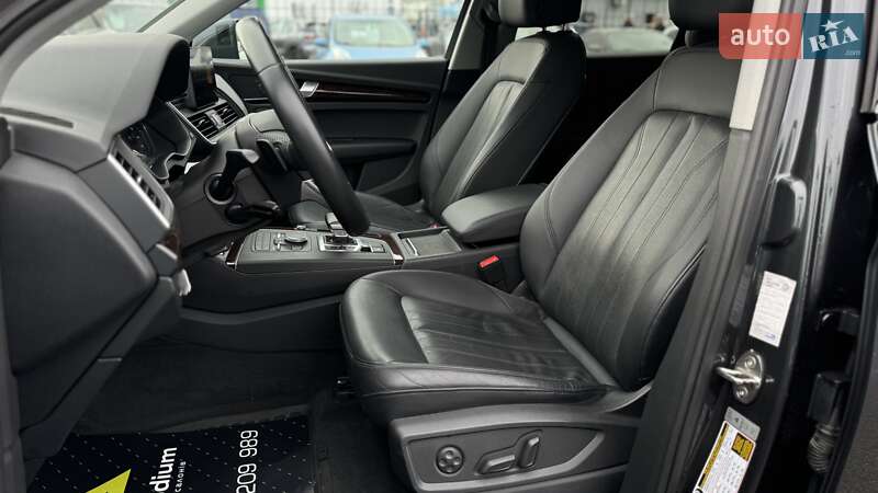 Позашляховик / Кросовер Audi Q5 2019 в Києві фото 15 Позашляховик / Кросовер Audi Q5 2019 в Києві