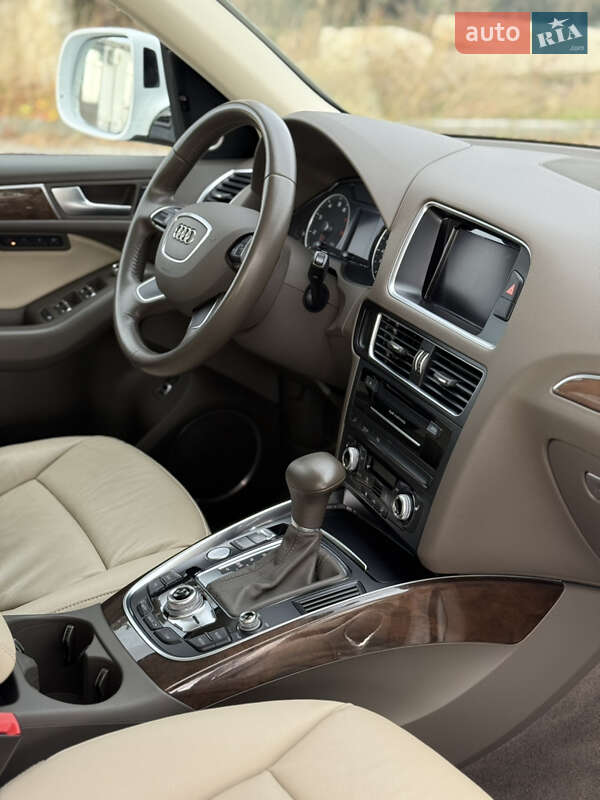 Позашляховик / Кросовер Audi Q5 2016 в Самборі фото 45 Позашляховик / Кросовер Audi Q5 2016 в Самборі