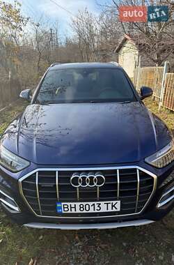 Позашляховик / Кросовер Audi Q5 2021 в Дніпрі