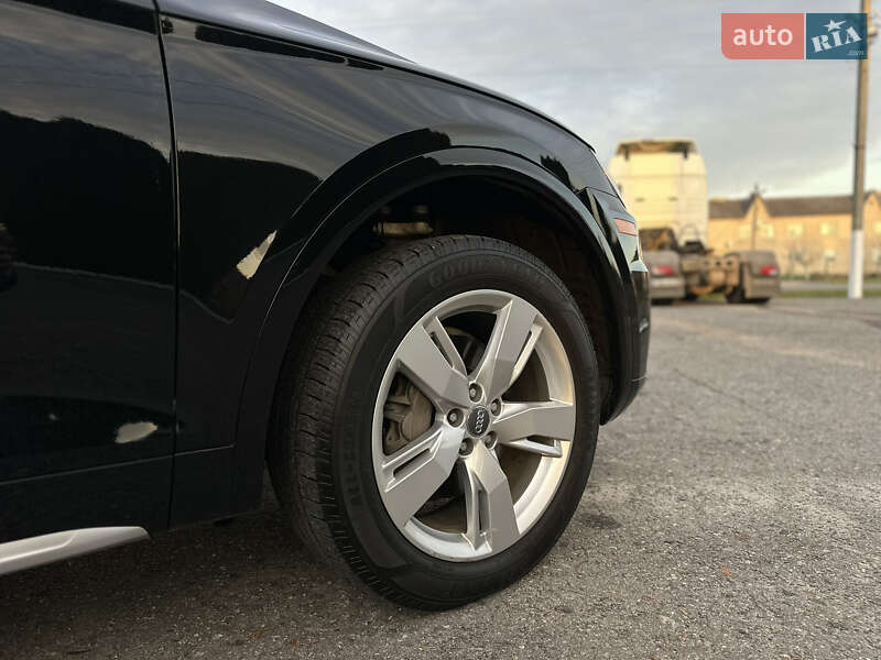 Позашляховик / Кросовер Audi Q5 2018 в Дубні фото 21 Позашляховик / Кросовер Audi Q5 2018 в Дубні