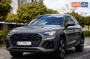 Внедорожник / Кроссовер Audi Q5 2023 в Ивано-Франковске