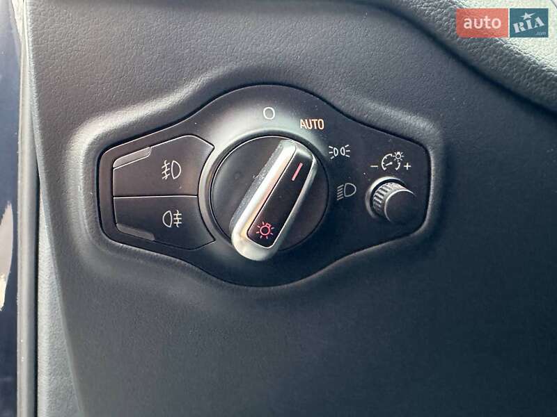 Позашляховик / Кросовер Audi Q5 2016 в Києві фото 19 Позашляховик / Кросовер Audi Q5 2016 в Києві
