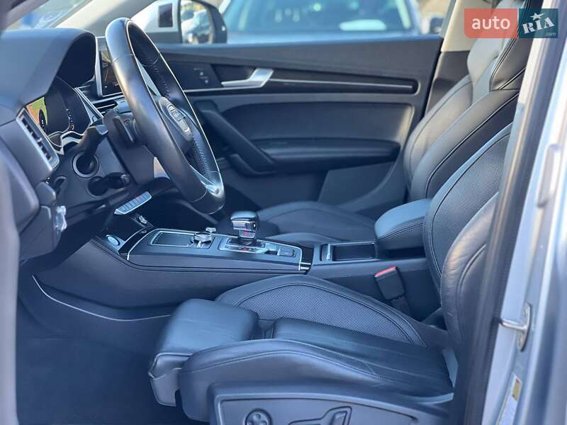 Позашляховик / Кросовер Audi Q5 2017 в Стрию фото 35 Позашляховик / Кросовер Audi Q5 2017 в Стрию
