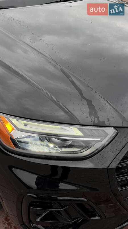 Позашляховик / Кросовер Audi Q5 2020 в Рівному