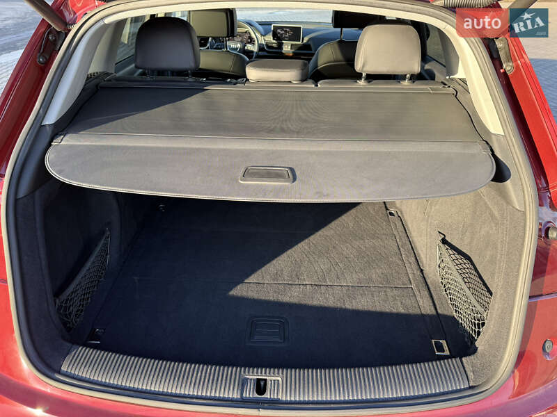 Позашляховик / Кросовер Audi Q5 2017 в Львові