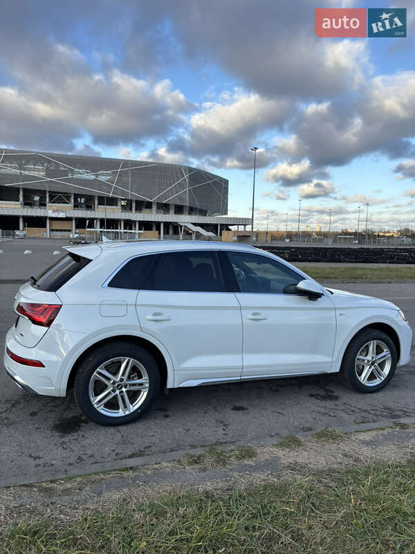 Позашляховик / Кросовер Audi Q5 2021 в Львові фото 5 Позашляховик / Кросовер Audi Q5 2021 в Львові