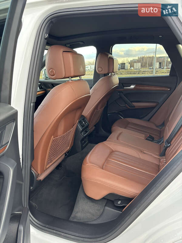 Позашляховик / Кросовер Audi Q5 2021 в Львові фото 18 Позашляховик / Кросовер Audi Q5 2021 в Львові