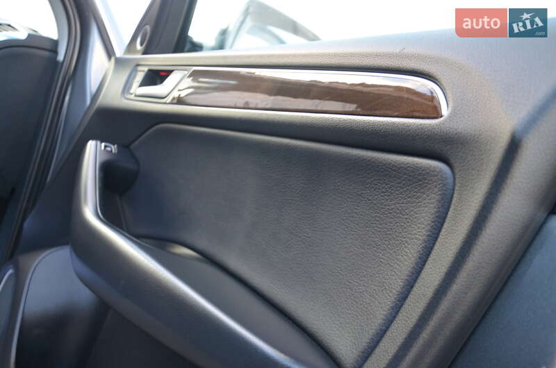 Внедорожник / Кроссовер Audi Q5 2016 в Дрогобыче фото 56 Внедорожник / Кроссовер Audi Q5 2016 в Дрогобыче