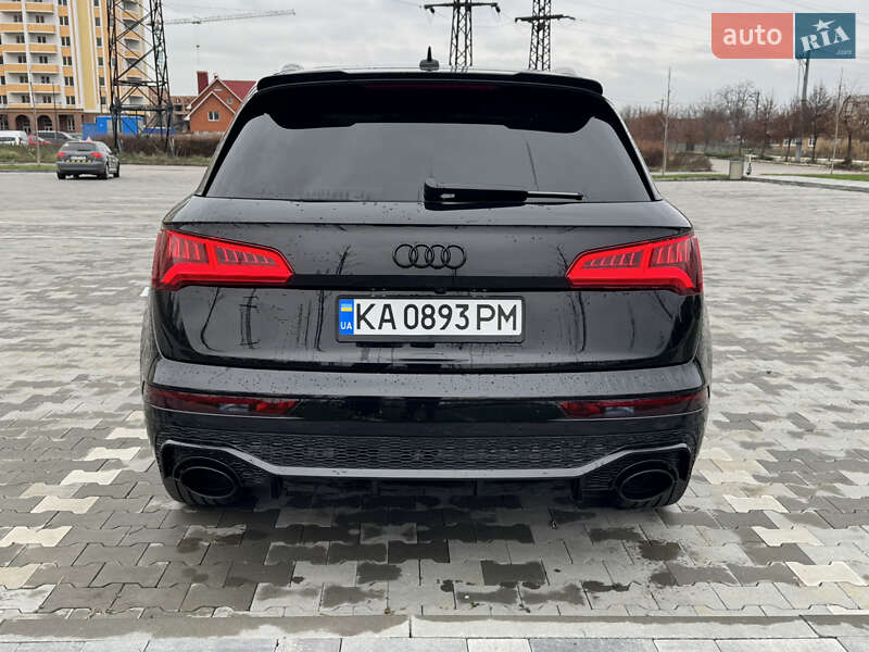 Позашляховик / Кросовер Audi Q5 2019 в Києві
