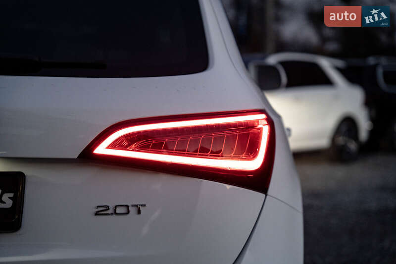 Внедорожник / Кроссовер Audi Q5 2016 в Черновцах