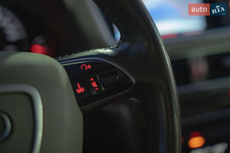 Внедорожник / Кроссовер Audi Q5 2016 в Черновцах