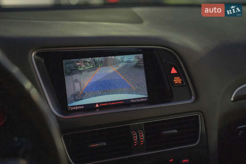 Внедорожник / Кроссовер Audi Q5 2016 в Черновцах