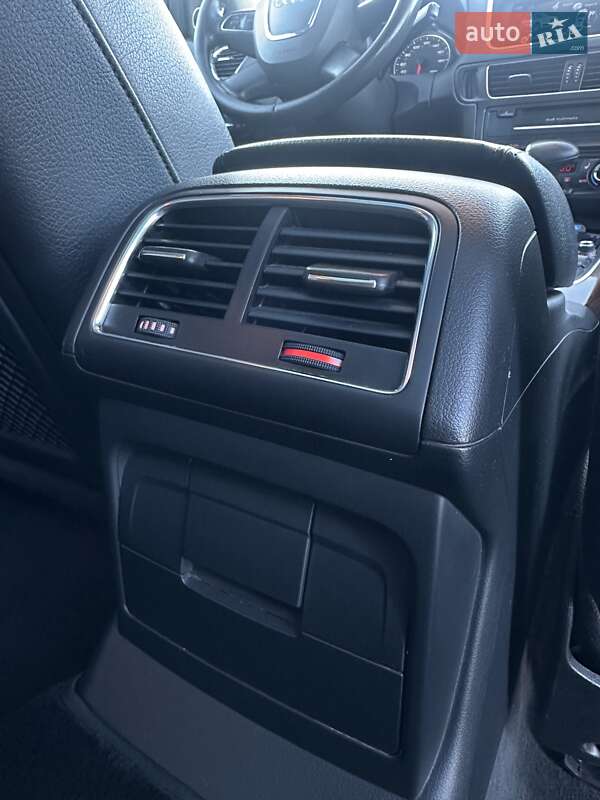 Позашляховик / Кросовер Audi Q5 2012 в Білогородці