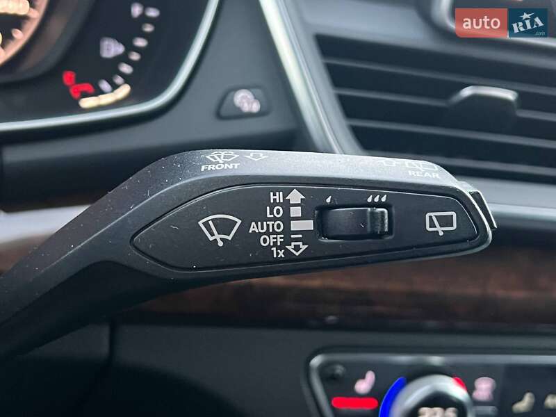 Позашляховик / Кросовер Audi Q5 2017 в Києві