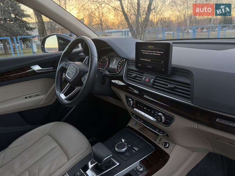 Позашляховик / Кросовер Audi Q5 2018 в Лубнах фото 65 Позашляховик / Кросовер Audi Q5 2018 в Лубнах